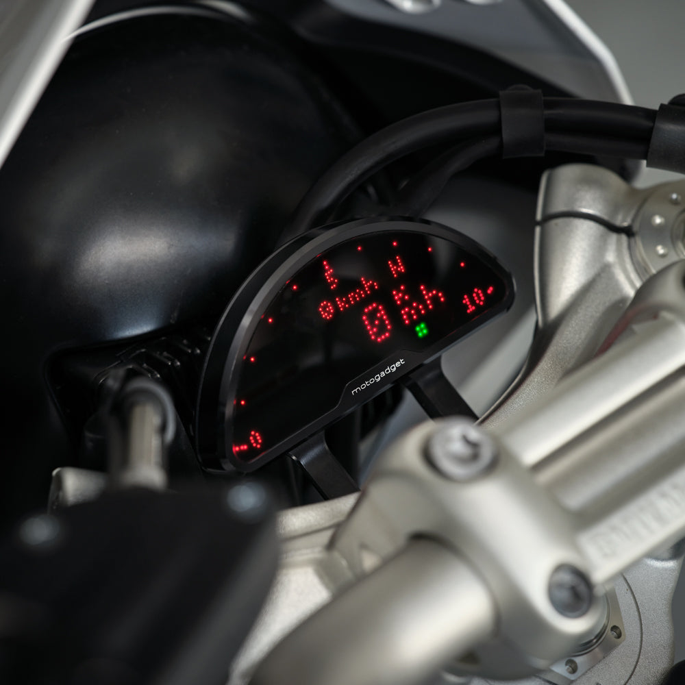 Plug & Ride instruments - suitable for BMW R9T