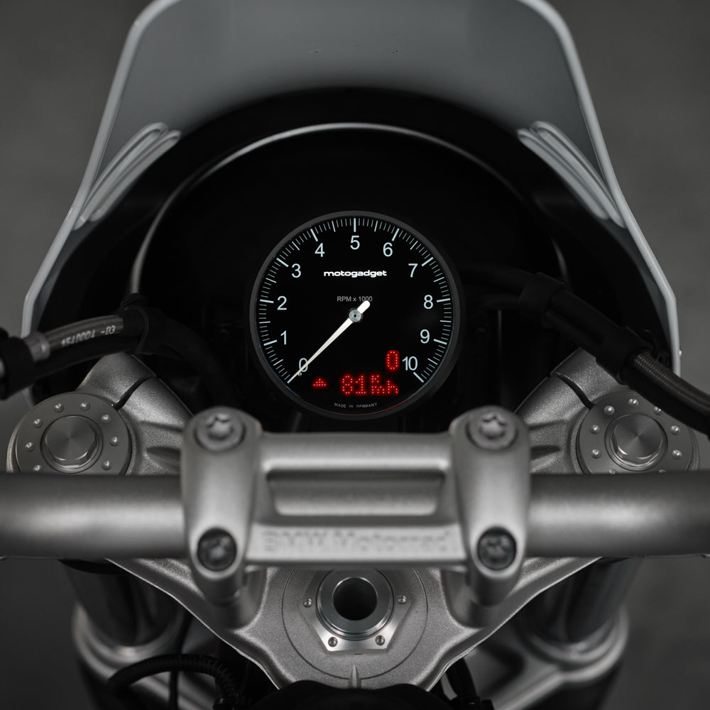 Plug & Ride instruments - suitable for BMW R9T